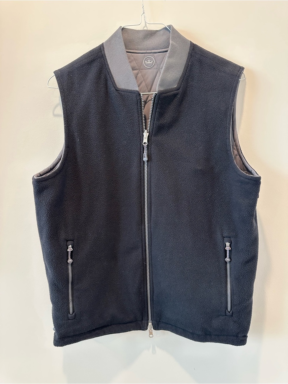Peter Millar Thermal Block Reversible Vest Black Gray Size Medium Golf Preppy - Picture 14 of 16